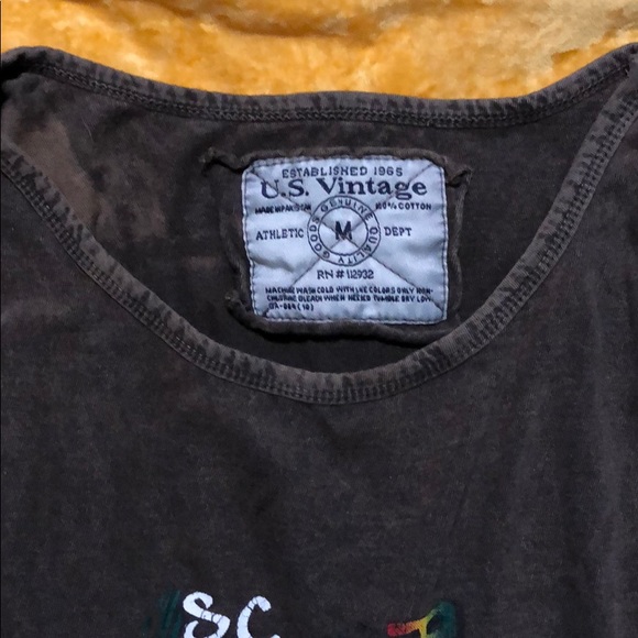 Tanktop - Picture 2 of 2